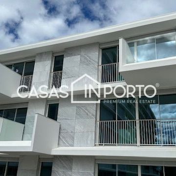 Apartamento novo com varanda e garagem nos Jardins da Efanor - Photo 1
