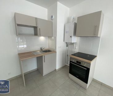 Location Appartement 3 pièces 54m² CLICHY SOUS BOIS 93390 - Photo 4