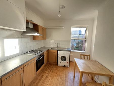 1 bedroom flat to rent - Photo 5