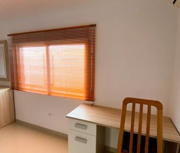 Room in a shared 4-bedroom apartment for rent in Campanar - Foto 1