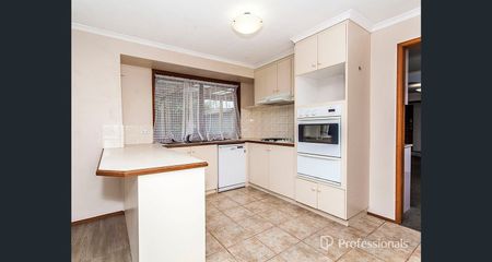 Spacious Family Living in a Convenient Berwick Location - Photo 4
