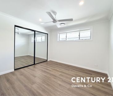 Brand New & Ready to Move in - Photo 3