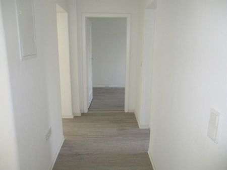 Renoviert und zum Einzug bereit! Tolle 3 - Zimmer Wohnung in Stadtlage! - Photo 5