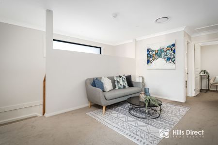 Modern Family Home - Photo 2