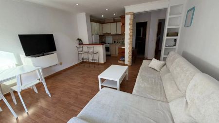 Piso de alquiler en Pl. Isabel II, 2, 03181 Torrevieja, Alicante, Centro - Muelle Pesquero - Photo 2