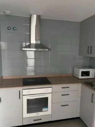 Alquiler de piso en Calle Alcalde Pedro Moreno - Photo 1