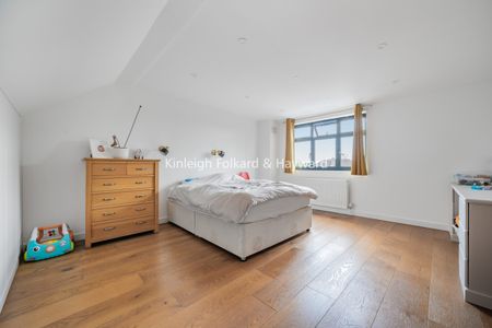 Hallam Close, Chislehurst, BR7 - Photo 2