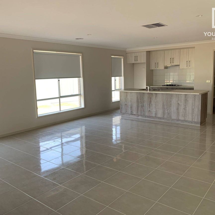 11 Egret Dr, Kialla - Photo 1