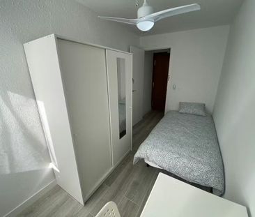 Calle del Mar de las Antillas, Madrid, Community of Madrid 28033 - Photo 5