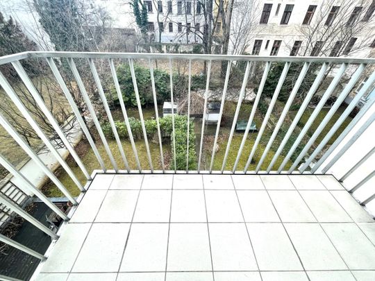 Teilmöblierte Neubauwohnung mit Balkon! Zuzüglich Garagenplatz!! - Photo 1