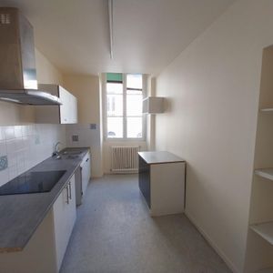 Location Appartement 3 pièces 73m² DAX 40100 - Photo 3