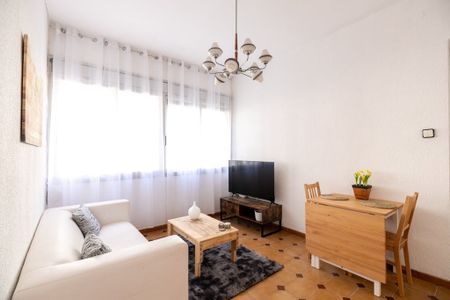 Carrer del Boix, Cornellà de Llobregat, Catalonia 08940 - Photo 5