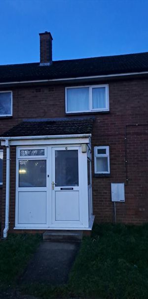 3 bedroom end of terrace house to rent - Photo 1