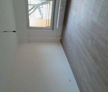 Umzug gefällig? 2-Zimmerwohnung mit Balkon! - Photo 2