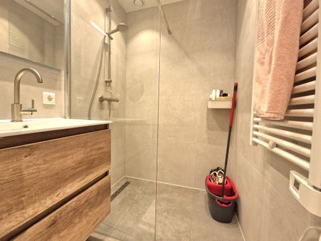 Te huur: Appartement 's-Gravendijkwal in Rotterdam - Photo 4