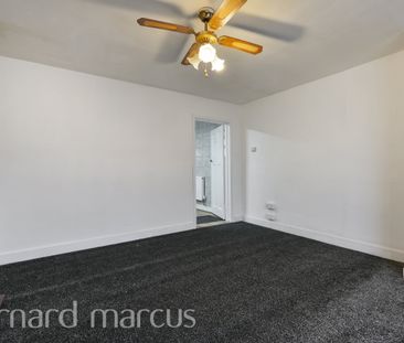 Cranleigh Road, Feltham - Photo 1