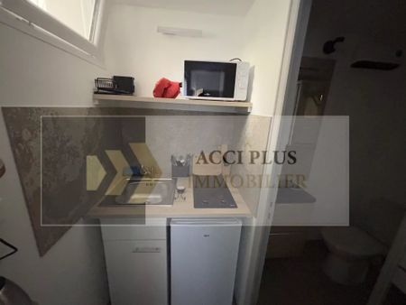 Location Appartement 1 pièce 13m² NIMES 30900 - Photo 4