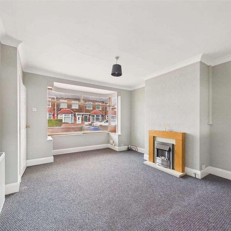 2 bedroom terraced house to rent - Photo 1