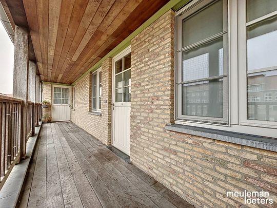 Ruim appartement met parkeerplaats - Foto 1