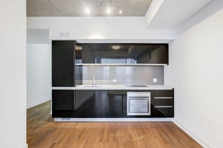 For Lease - 20 Minowan Miikan Lane Unit# 929, Toronto, Ontario - Photo 5