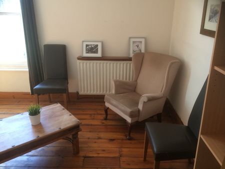 2 Bed Flat, St Johns Park, SE3 - Photo 4
