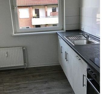 Schöne sanierte 3-Zimmer-Wohnung inkl. Küchenunterzeile und dazu in... - Foto 3