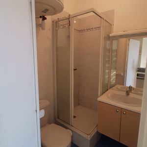 Location Appartement 1 pièce 24m² ST MALO 35400 - Photo 2