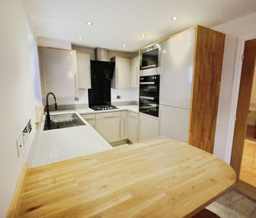 3 bedroom House To Let - Photo 6