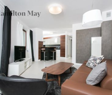 Eleganckie dwupokojowe mieszkanie przy ulicy Henryka Wieniawskiego - Zdjęcie 2