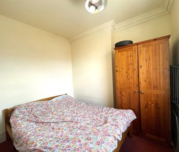 Clarendon Park Road - Photo 4