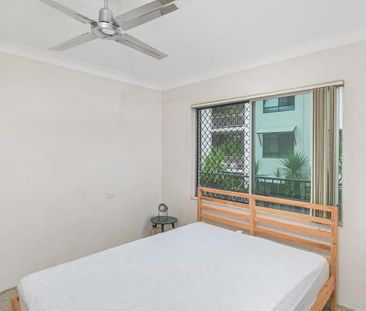 CITY FRINGE POSITION - PARTLY FURNISHED 2 BEDROOM UNIT! - Photo 4