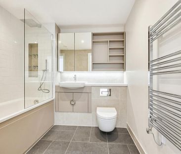 2 bedroom flat to rent - Photo 6