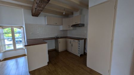 Location Appartement 4 pièces 90m² - Photo 3