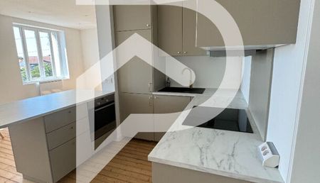 Appartement 5 pièces 98m2 REIMS 970 euros - Photo 3