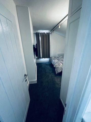 Room in a Shared Flat, Waddon Road, CR0 - Photo 3
