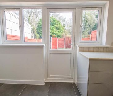 2 bedroom terraced house to rent - Photo 6