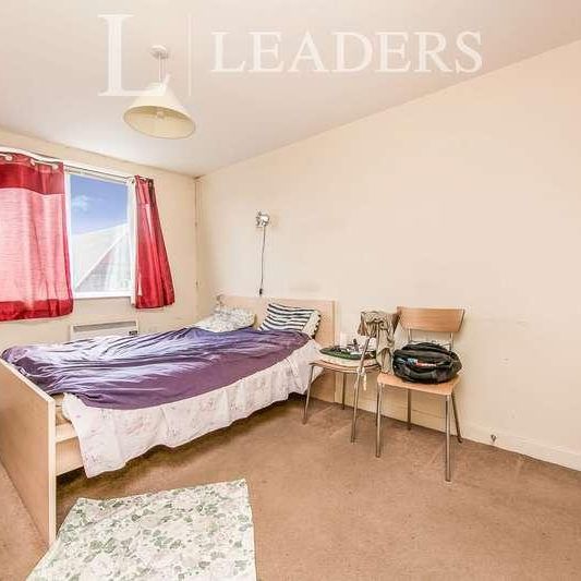Bramford Road, Ipswich, IP1 - Photo 1