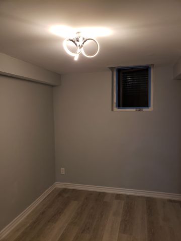 For Lease - 24 Weston Crescent, Ajax, Ontario - Photo 2