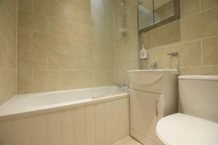 6 Bedroom Student Home - 113 Sturry Road - Photo 2