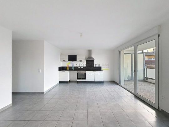 STRASBOURG - Agréable F3 avec double extérieur - Photo 1