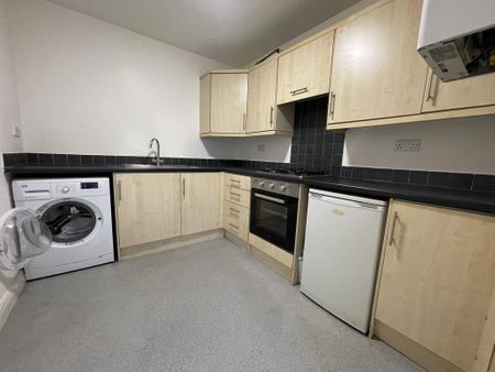 1 bedroom flat to rent - Photo 4
