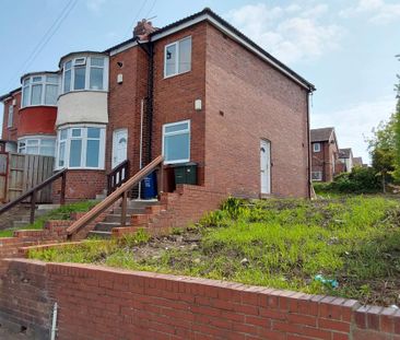 3 bedroom flat to rent - Photo 6