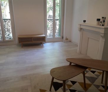 Location Appartement 2 pièces 56m² MARSEILLE 7ème - Photo 3