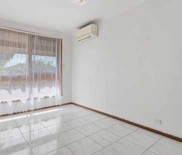 Charming Family Home in a Prime Werribee Location - Photo 6