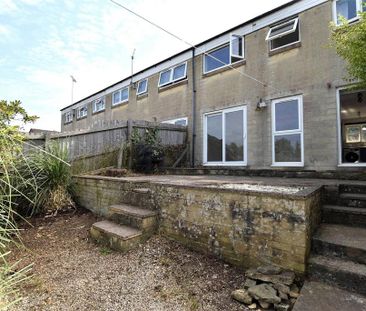 4 bedroom terraced house to rent - Photo 2