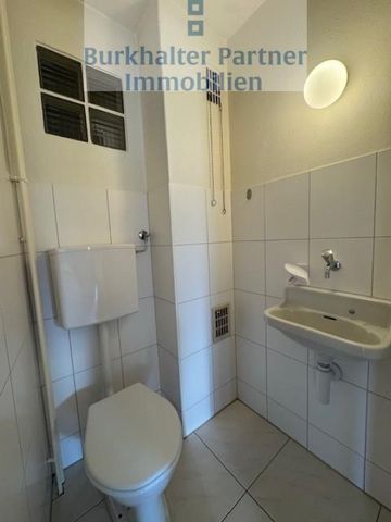 Helle und geräumige 3,5-Zimmerwohnung zu vermieten - Photo 4