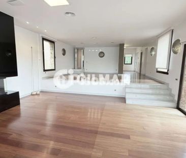 Chalet en alquiler en Las Rozas - Photo 1