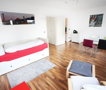 1 Zimmer in Düsseldorf - Photo 1