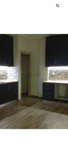 ΜΑΡΤΙΟΥ, ενοικιάζεται διαμέρισμα 120 τ.μ με 3 υπνοδωμάτια, 5 λεπτά από τη στάση μετρό! #216084 - Photo 2