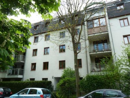 Möblierte 3-Zimmer-Wohnung mit Loggia nahe Liesinger Platz - Photo 4